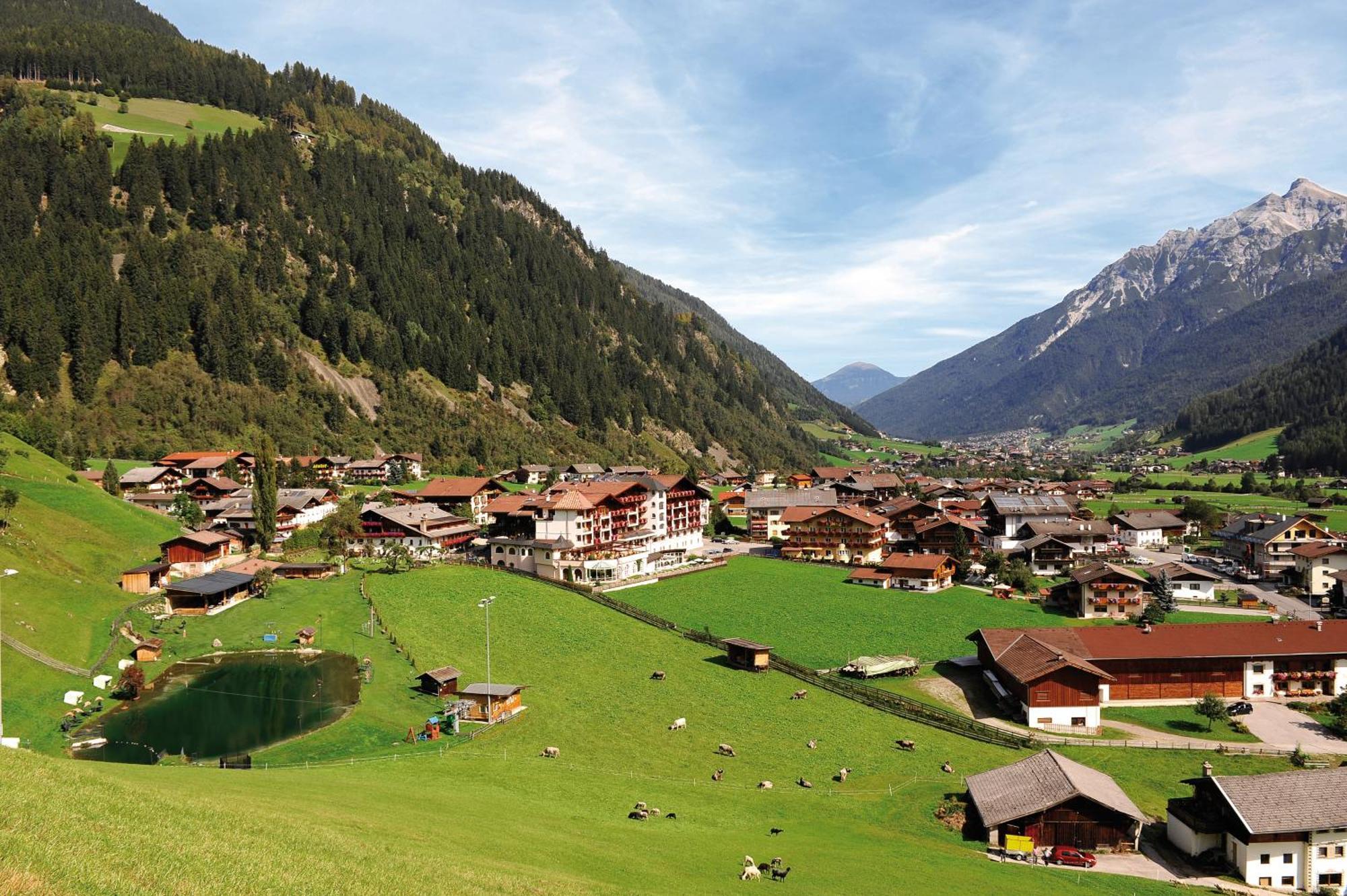 Wellness & Relax Hotel Milderer Hof Neustift im Stubaital Ngoại thất bức ảnh