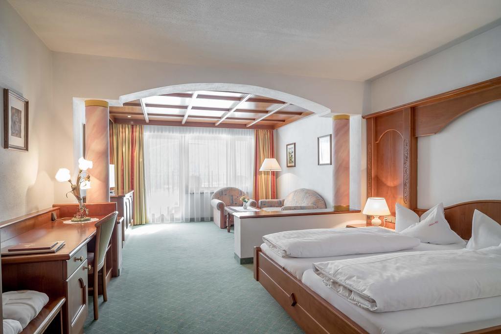Wellness & Relax Hotel Milderer Hof Neustift im Stubaital Ngoại thất bức ảnh