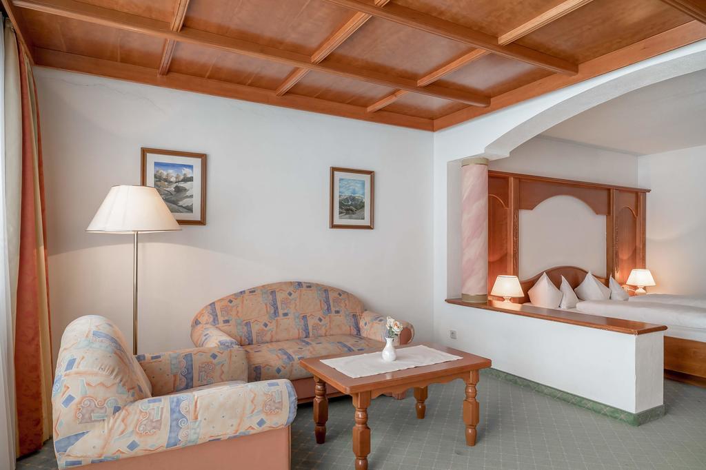 Wellness & Relax Hotel Milderer Hof Neustift im Stubaital Ngoại thất bức ảnh