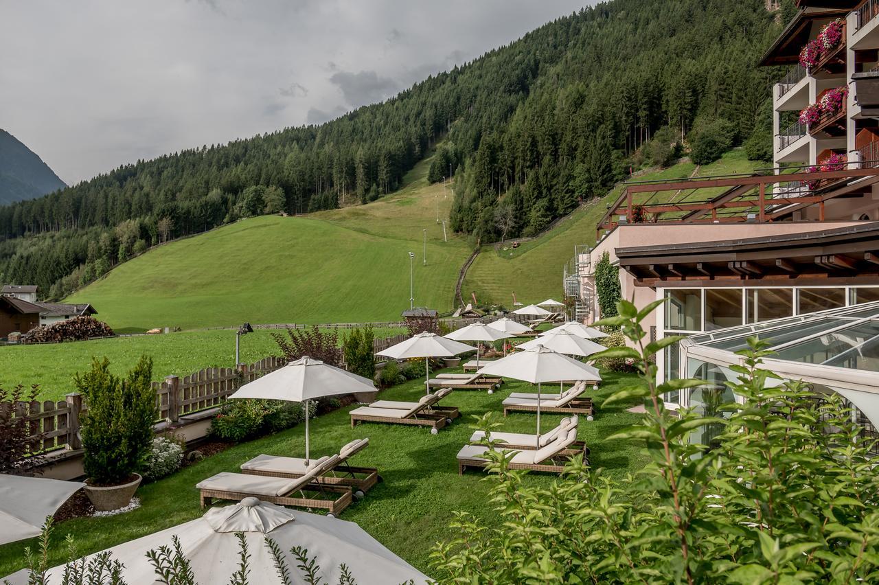Wellness & Relax Hotel Milderer Hof Neustift im Stubaital Ngoại thất bức ảnh